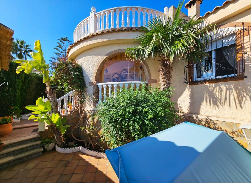 Resale - Villa - Gran alacant - Monte y Mar bajo