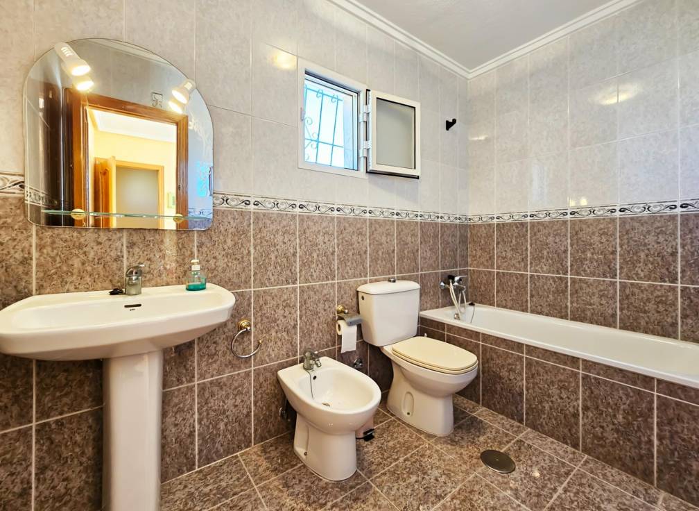 Resale - Villa - Gran alacant - Monte y Mar bajo