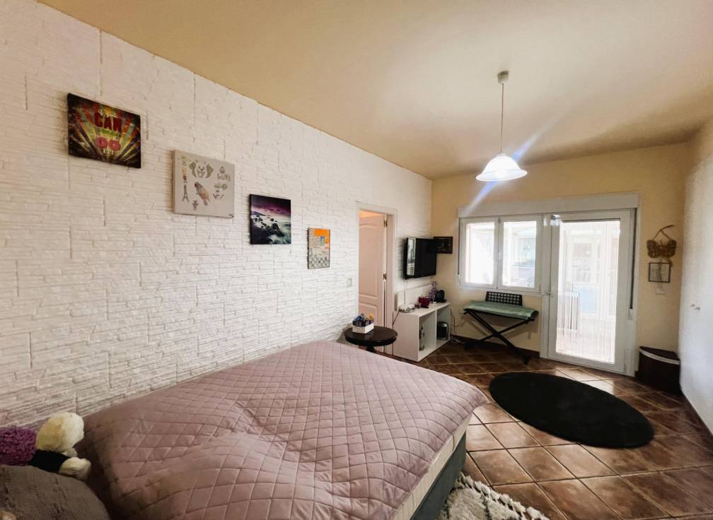 Resale - Villa - Jacarilla