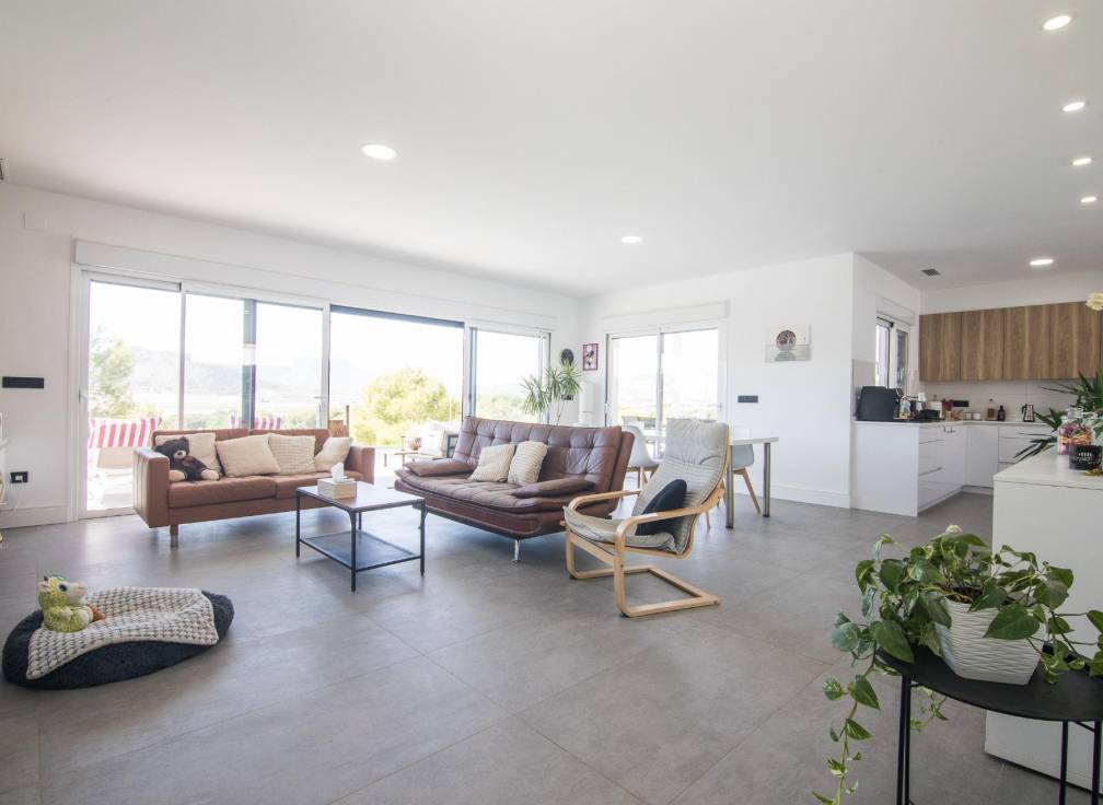 Resale - Villa - La Romana - ALCANÁ