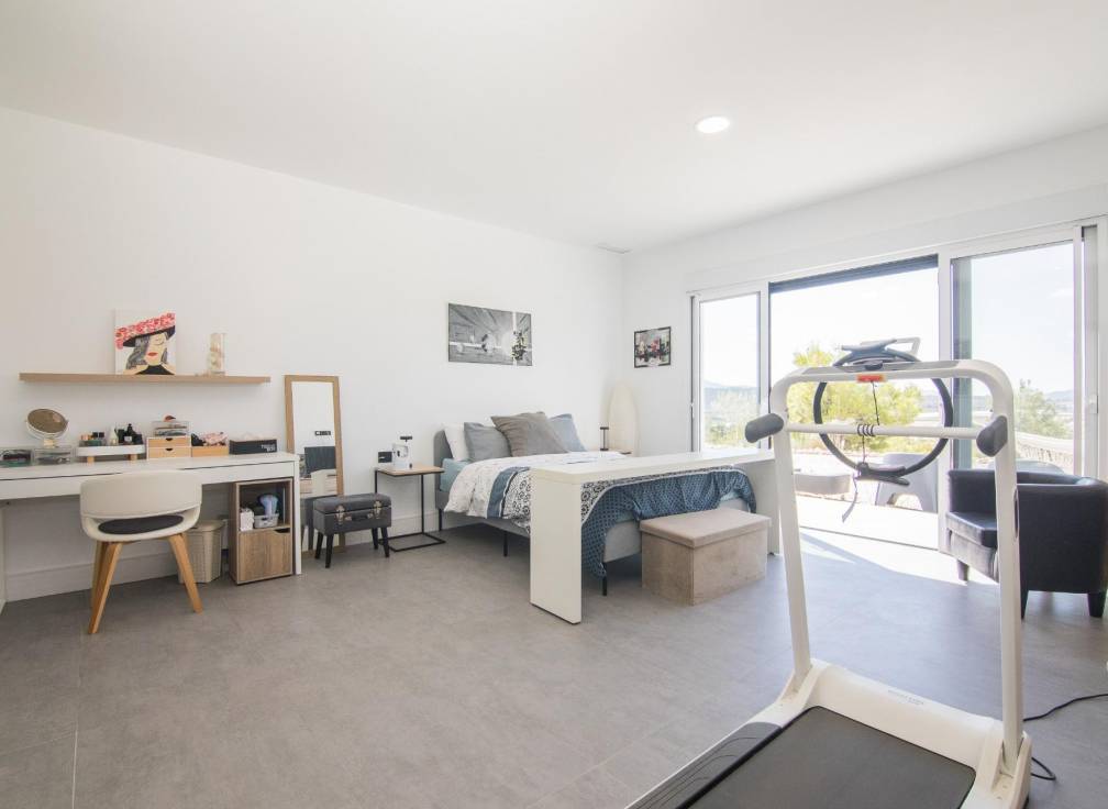 Resale - Villa - La Romana - ALCANÁ