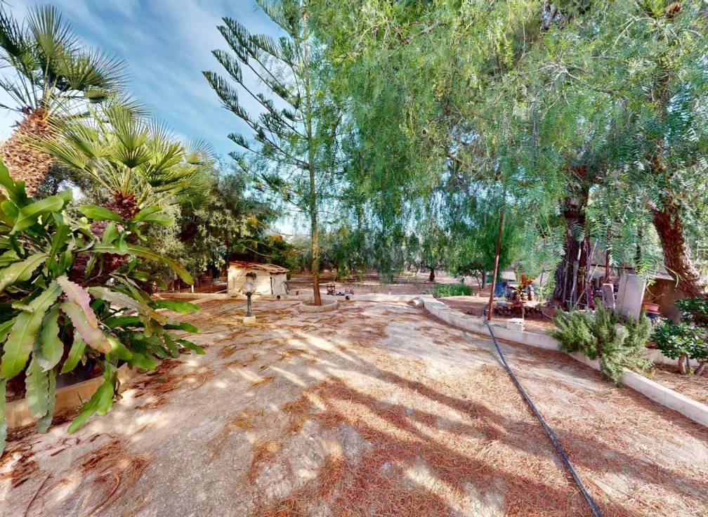 Resale - Villa - Las bayas - Las Bayas-Asprillas