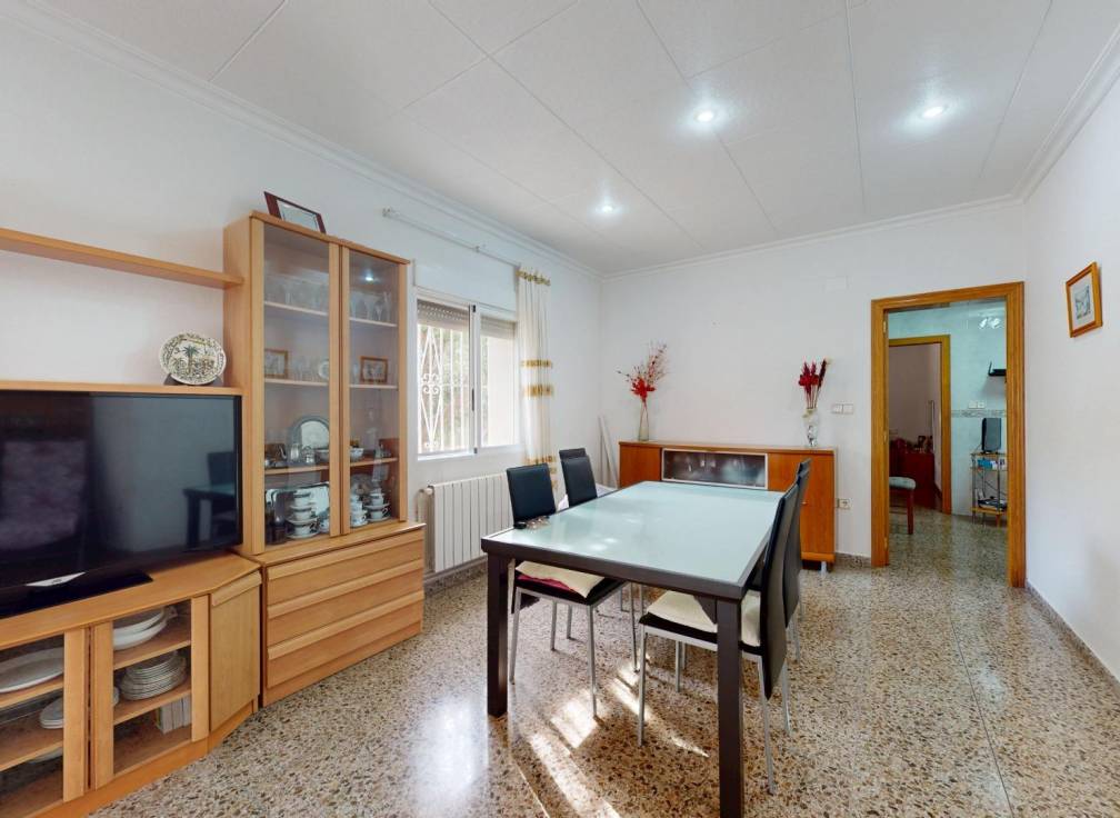 Resale - Villa - Las bayas - Las Bayas-Asprillas