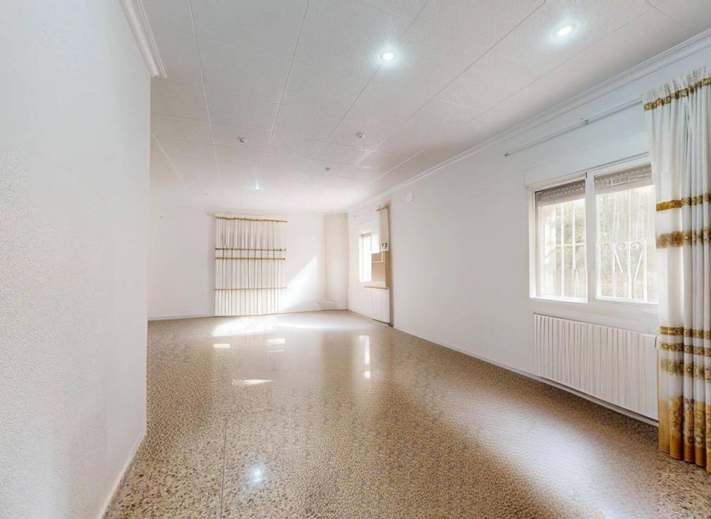 Resale - Villa - Las bayas - Las Bayas-Asprillas