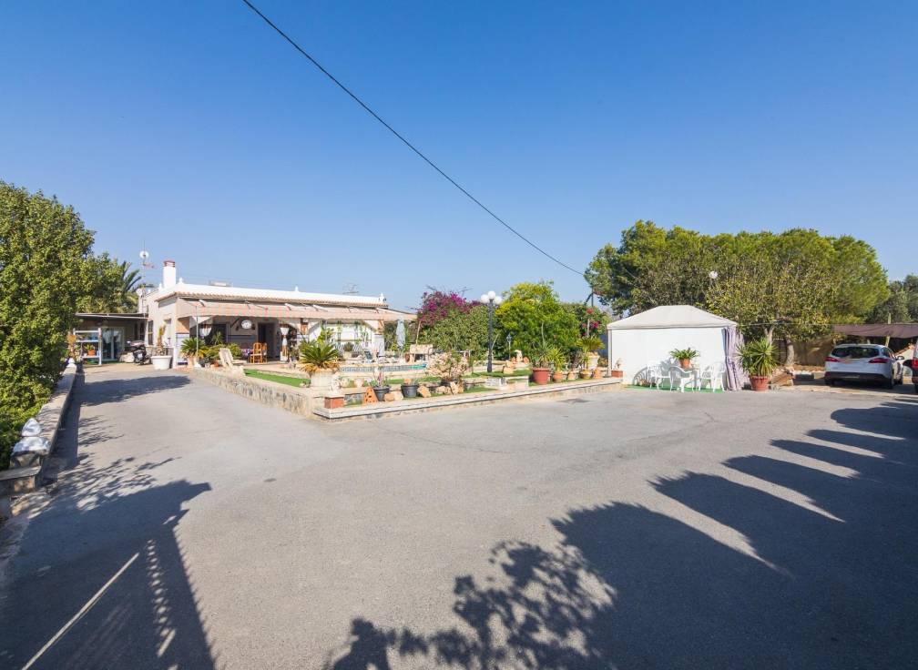 Resale - Villa - Matola - Algoda-Matola-Llano de San José