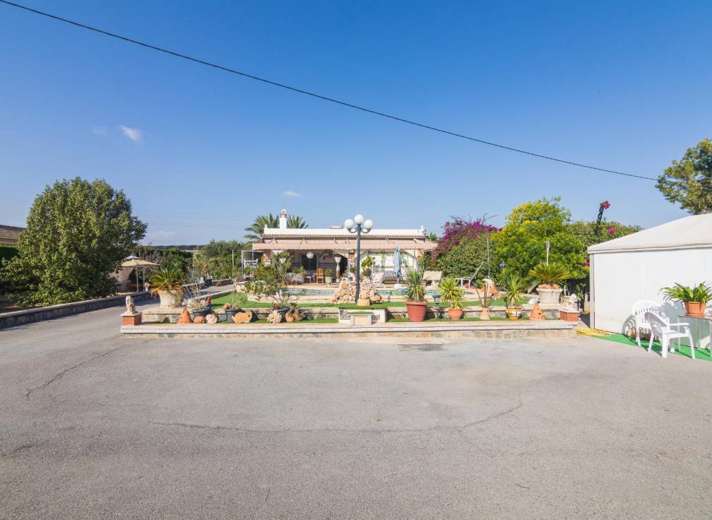 Resale - Villa - Matola - Algoda-Matola-Llano de San José