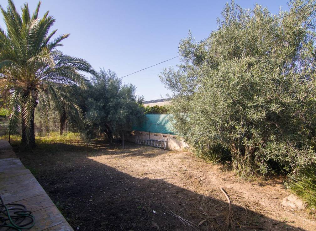 Resale - Villa - Matola - Algoda-Matola-Llano de San José