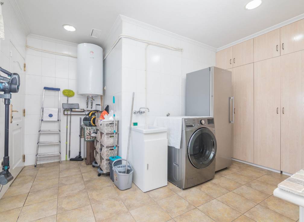 Resale - Villa - Matola - Algoda-Matola-Llano de San José