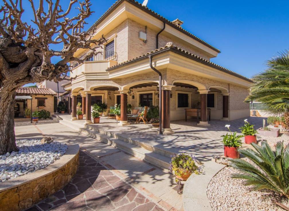 Resale - Villa - Peña las aguilas - PEÑA DE LAS AGUILAS