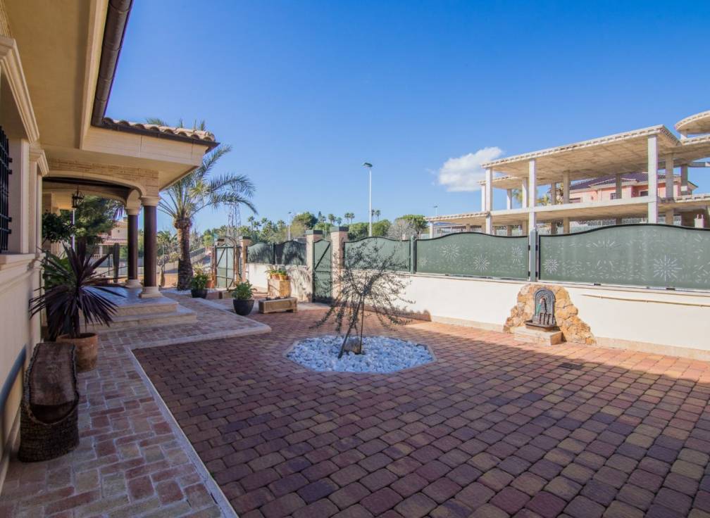 Resale - Villa - Peña las aguilas - PEÑA DE LAS AGUILAS