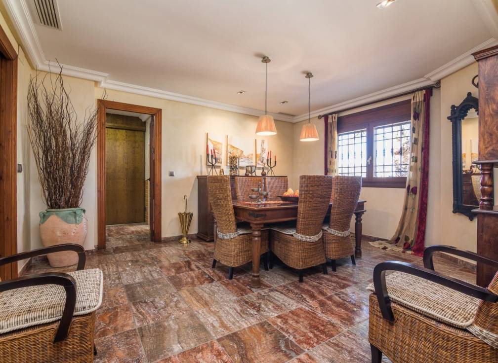 Resale - Villa - Peña las aguilas - PEÑA DE LAS AGUILAS