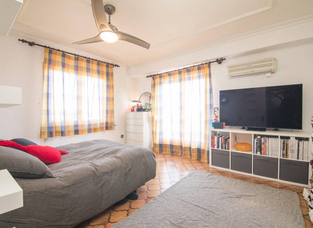 Resale - Villa - Peña las aguilas - PEÑA DE LAS AGUILAS