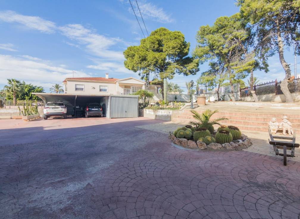 Resale - Villa - Peña las aguilas - PEÑA DE LAS AGUILAS