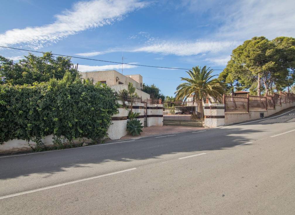 Resale - Villa - Peña las aguilas - PEÑA DE LAS AGUILAS