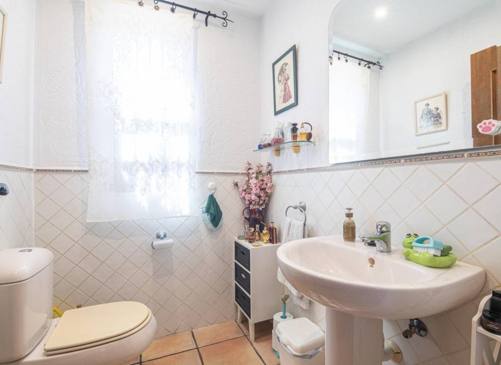 Resale - Villa - Peña las aguilas - PEÑA DE LAS AGUILAS