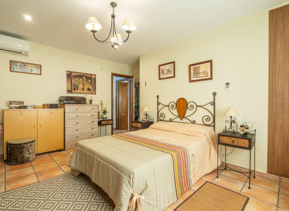 Resale - Villa - Peña las aguilas - PEÑA DE LAS AGUILAS