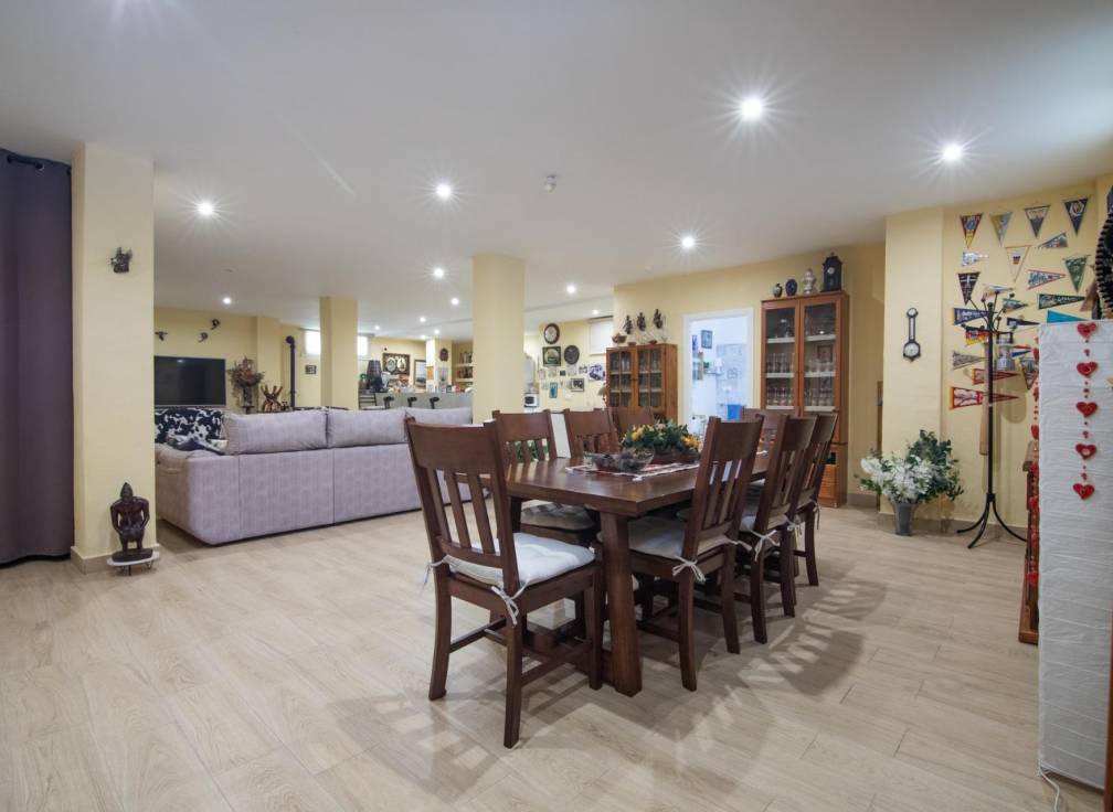 Resale - Villa - Peña las aguilas - PEÑA DE LAS AGUILAS