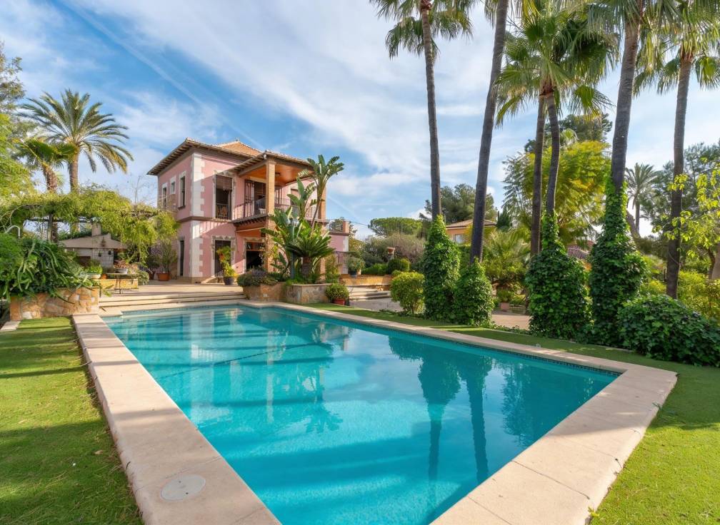 Resale - Villa - Perleta - Crta. santa pola