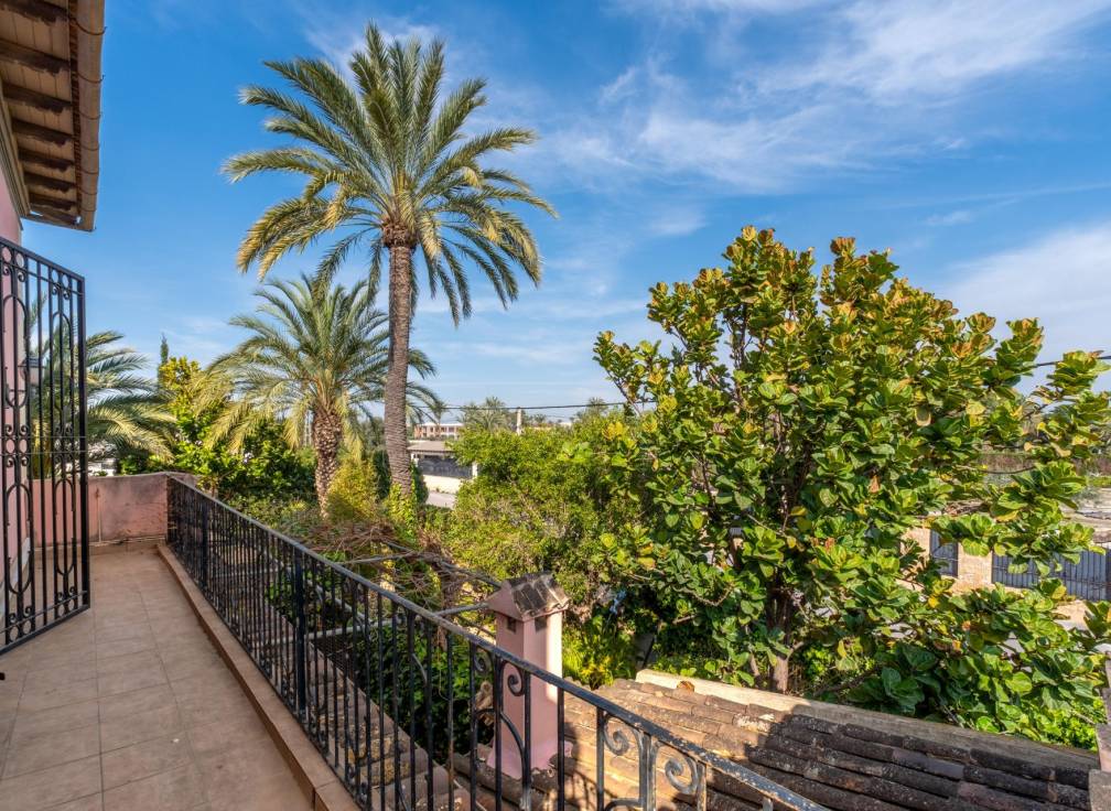 Resale - Villa - Perleta - Crta. santa pola