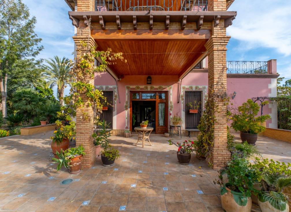 Resale - Villa - Perleta - Crta. santa pola