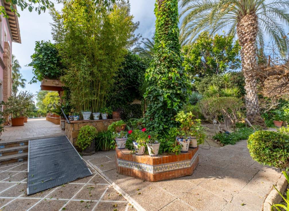 Resale - Villa - Perleta - Crta. santa pola