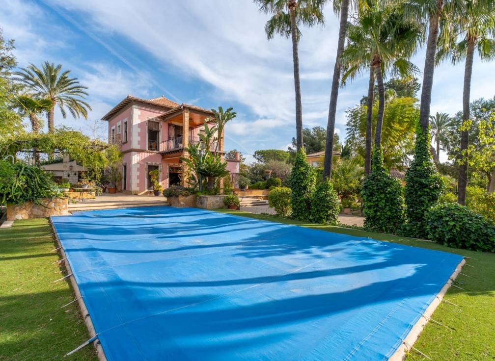 Resale - Villa - Perleta - Crta. santa pola