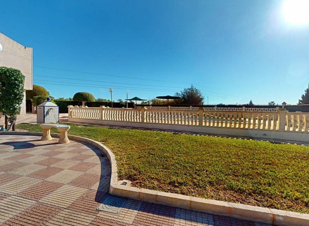 Resale - Villa - Perleta - Ctra. santa pola