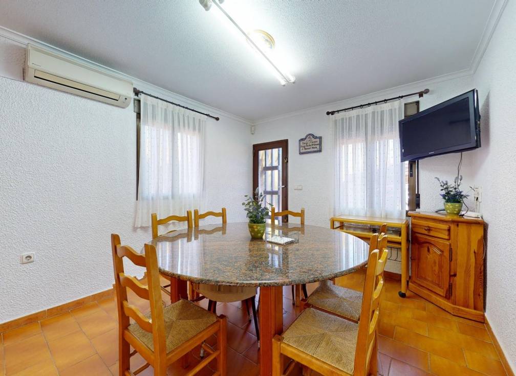 Resale - Villa - Perleta - Ctra. santa pola