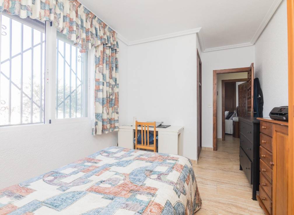 Resale - Villa - Perleta - Maitino-Perleta