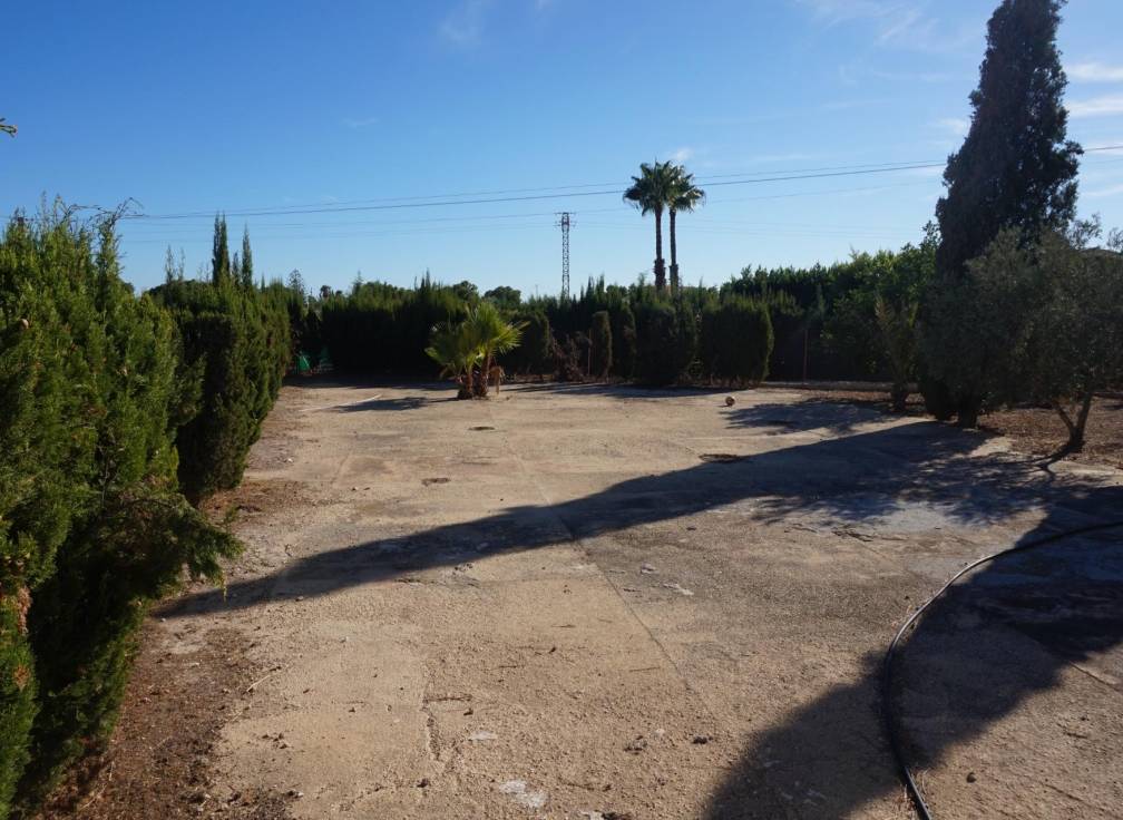 Resale - Villa - Perleta - Maitino-Perleta