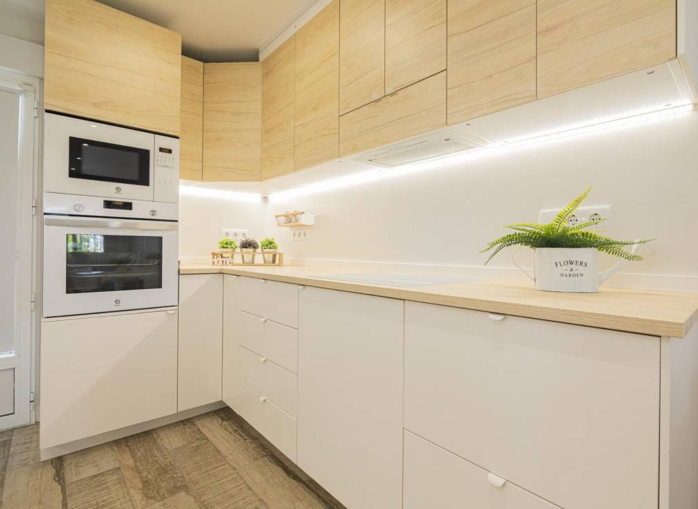 Resale - Villa - San Fulgencio - La Marina