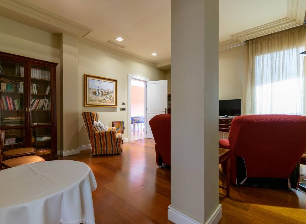 Resale - Villa - San Juan Playa - Cabo de las Huertas