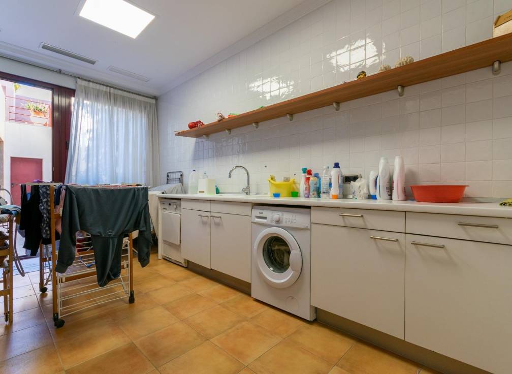 Resale - Villa - San Juan Playa - Cabo de las Huertas