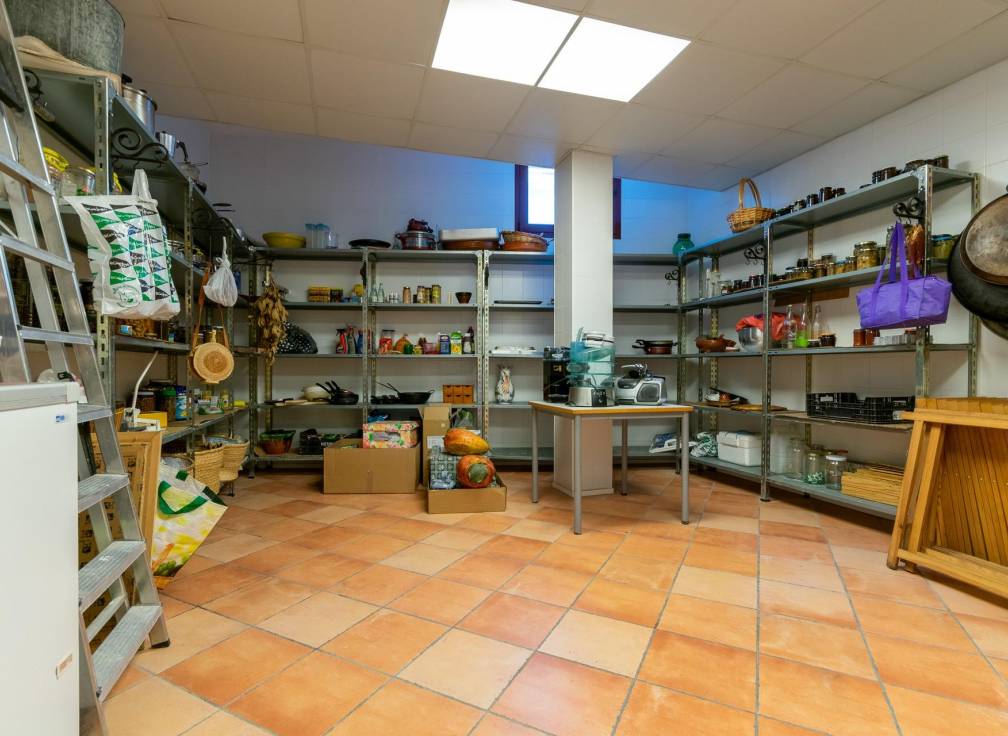 Resale - Villa - San Juan Playa - Cabo de las Huertas