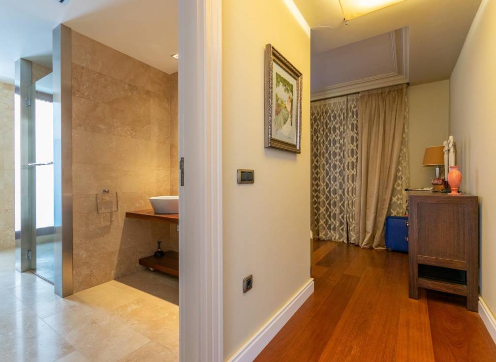 Resale - Villa - San Juan Playa - Cabo de las Huertas