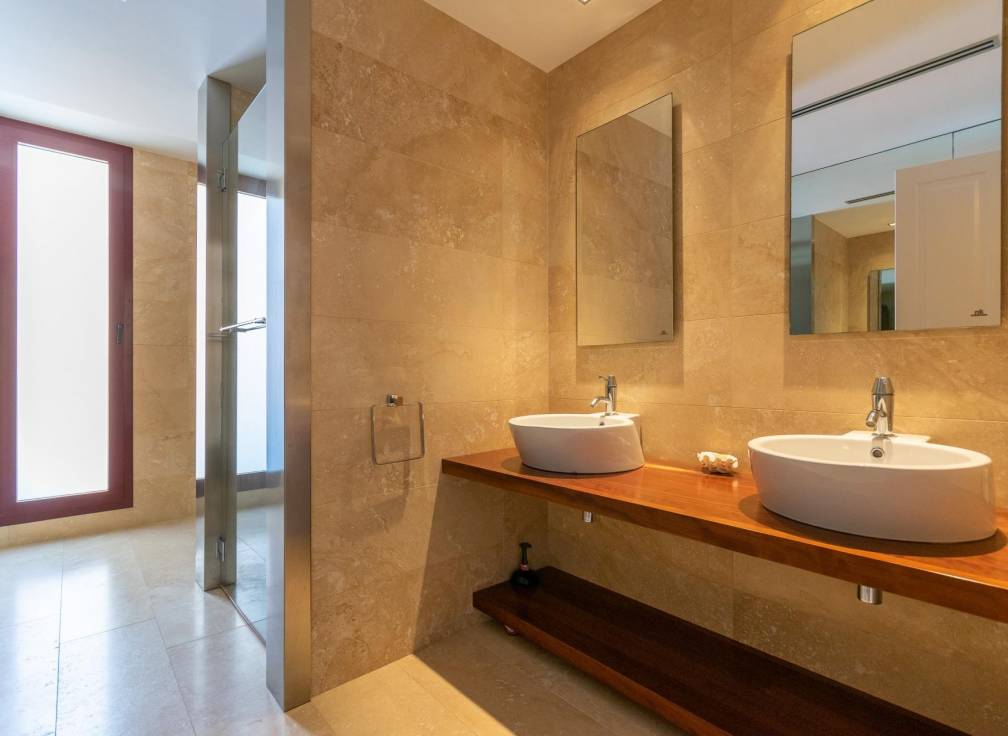 Resale - Villa - San Juan Playa - Cabo de las Huertas