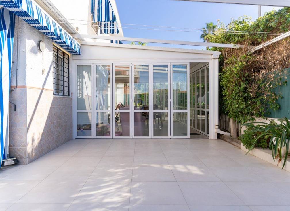 Resale - Villa - Santa Pola - Gran Playa