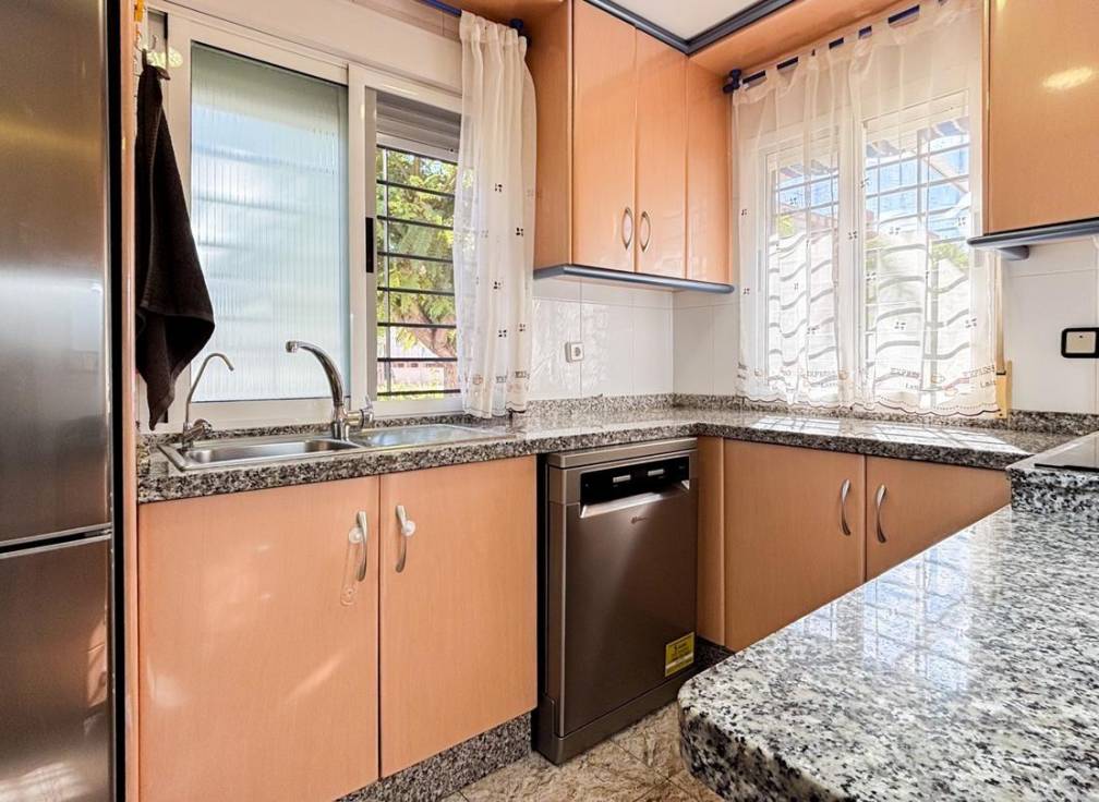 Resale - Villa - Santa Pola - Gran Playa