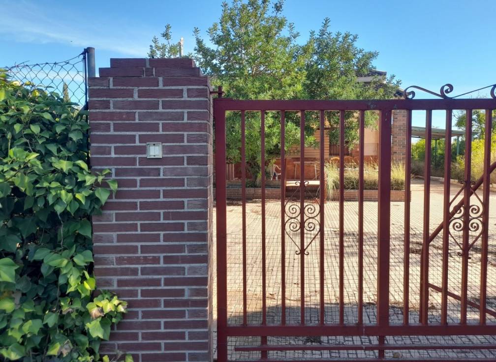 Resale - Villa - Santa Pola - Norte