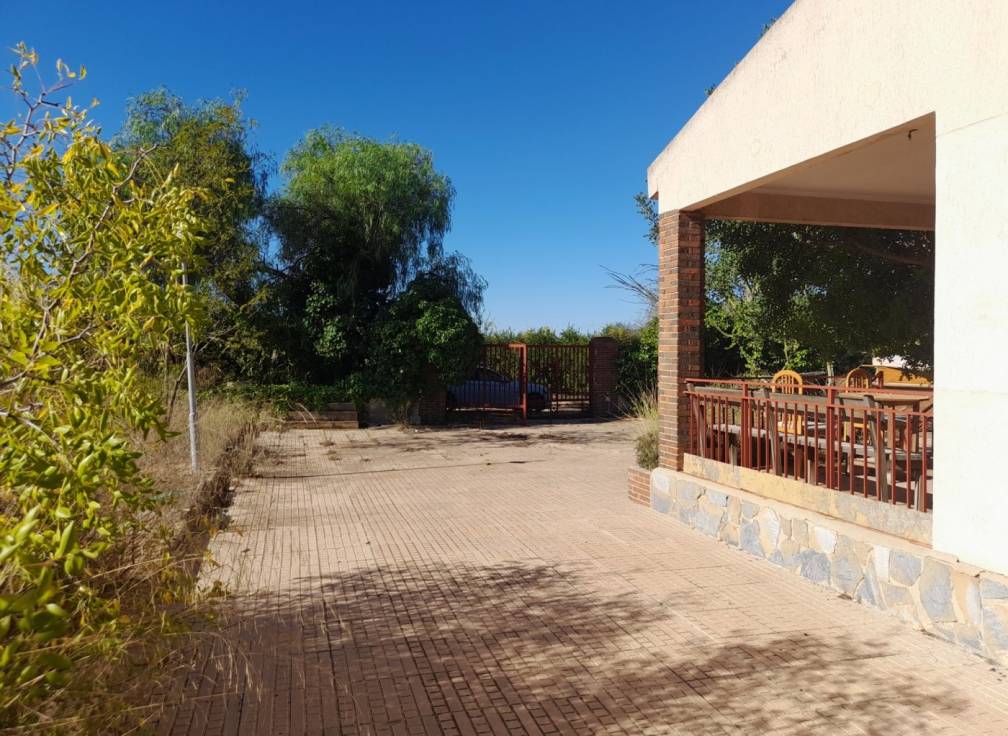 Resale - Villa - Santa Pola - Norte