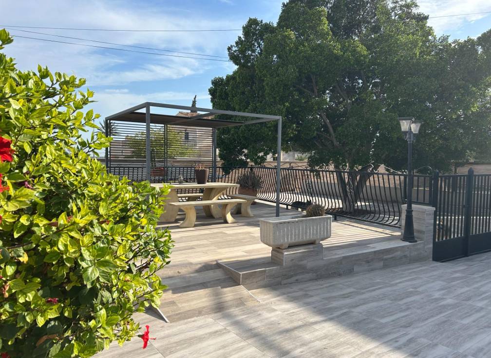 Resale - Villa - Torrellano