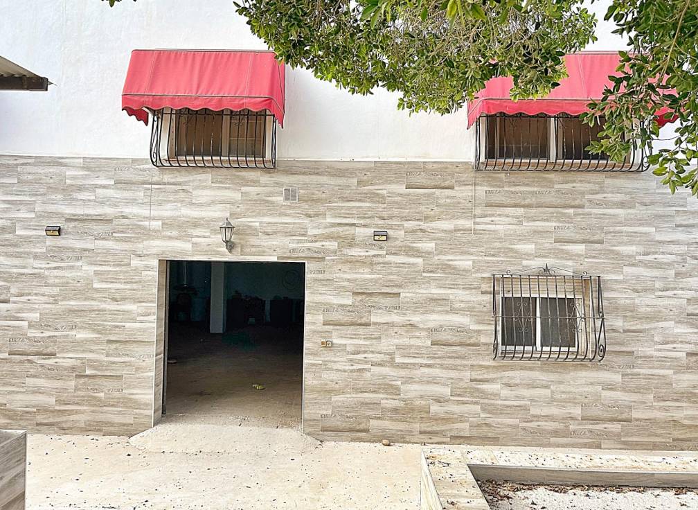 Resale - Villa - Torrellano