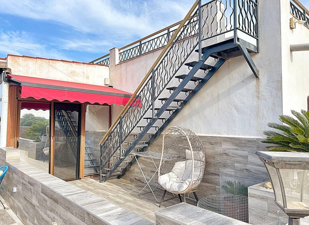 Resale - Villa - Torrellano