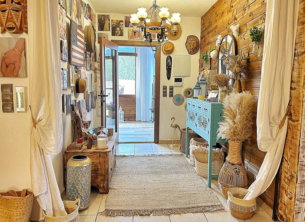 Resale - Villa - Torrellano