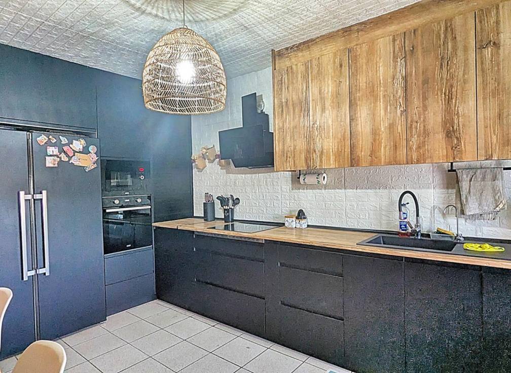 Resale - Villa - Torrellano