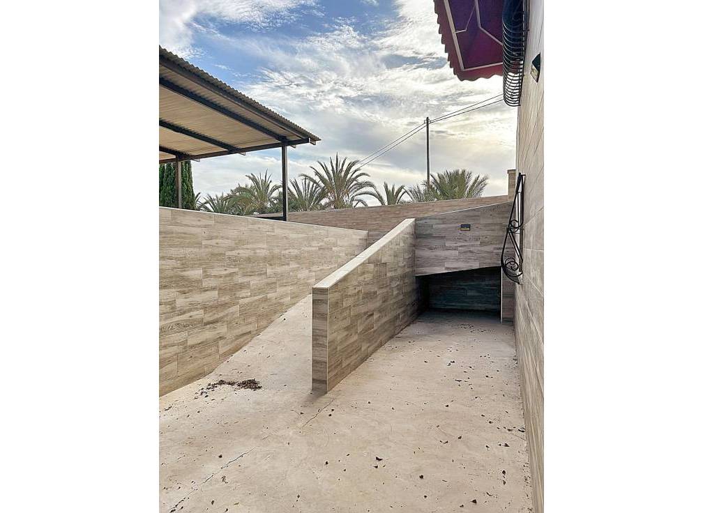 Resale - Villa - Torrellano