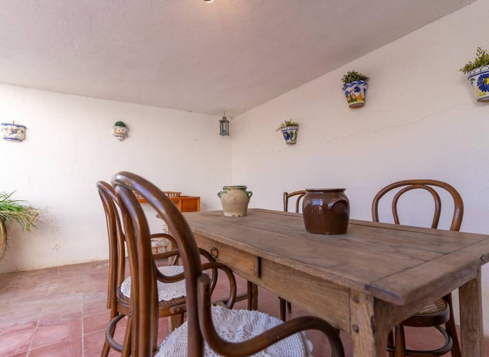 Resale - Villa - Torrevieja - La Mata