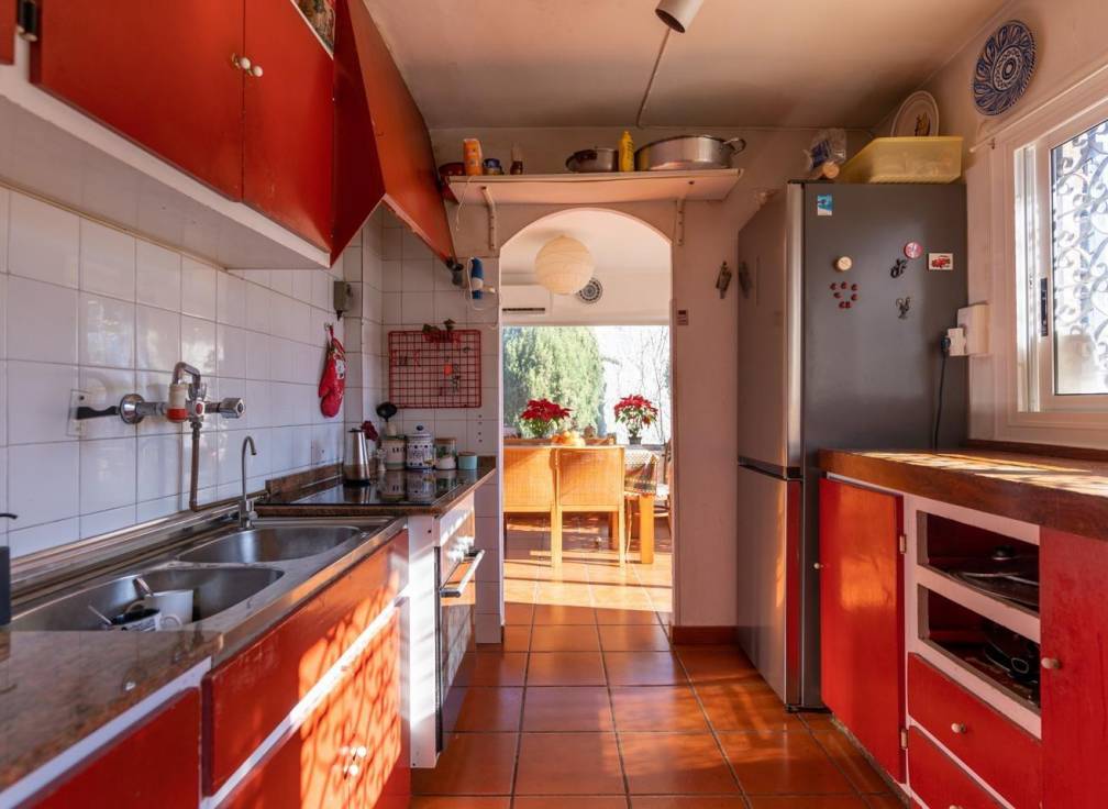 Resale - Villa - Torrevieja - La Mata