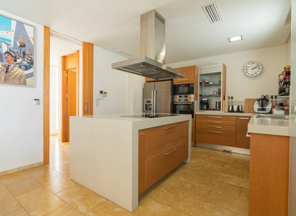 Resale - Villa - Valverde (Alicante) - Valverde