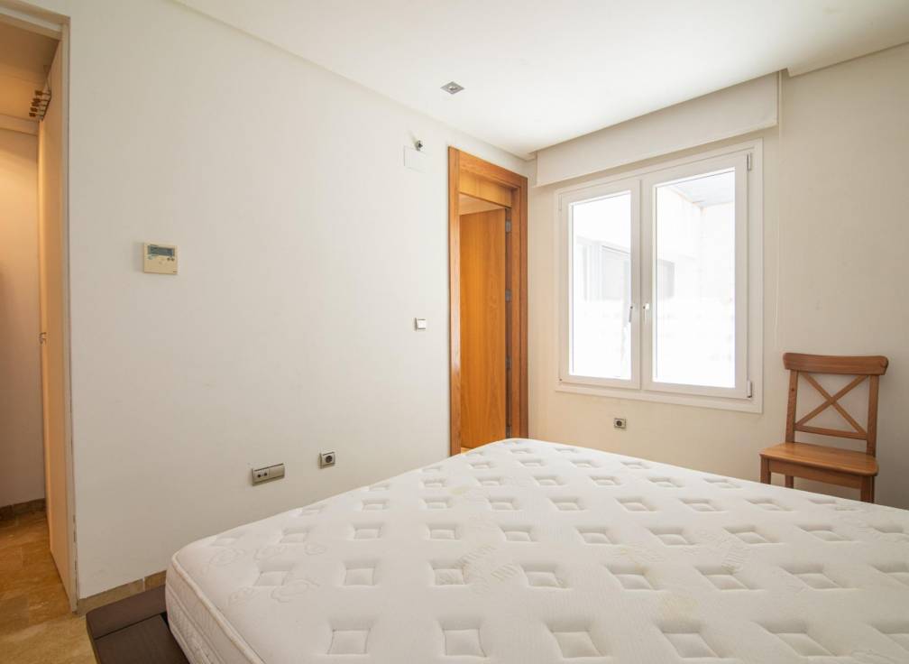 Resale - Villa - Valverde (Alicante) - Valverde